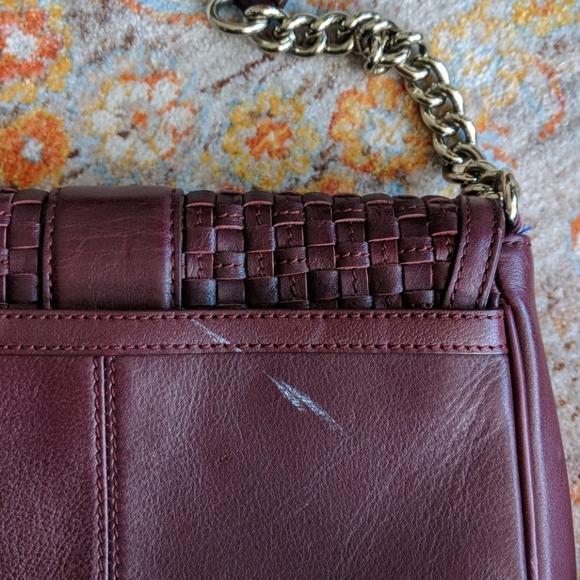 BR oxblood leather crossbody - Picture 3 of 8